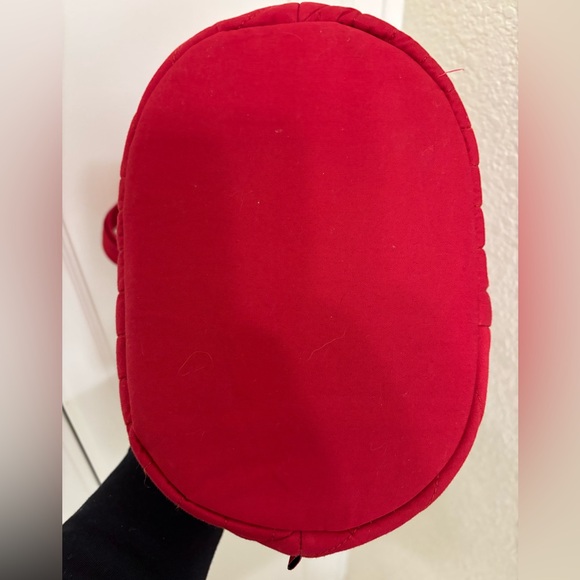 Vera Bradley red quilted shoulder bag - EUC - Picture 5 of 8